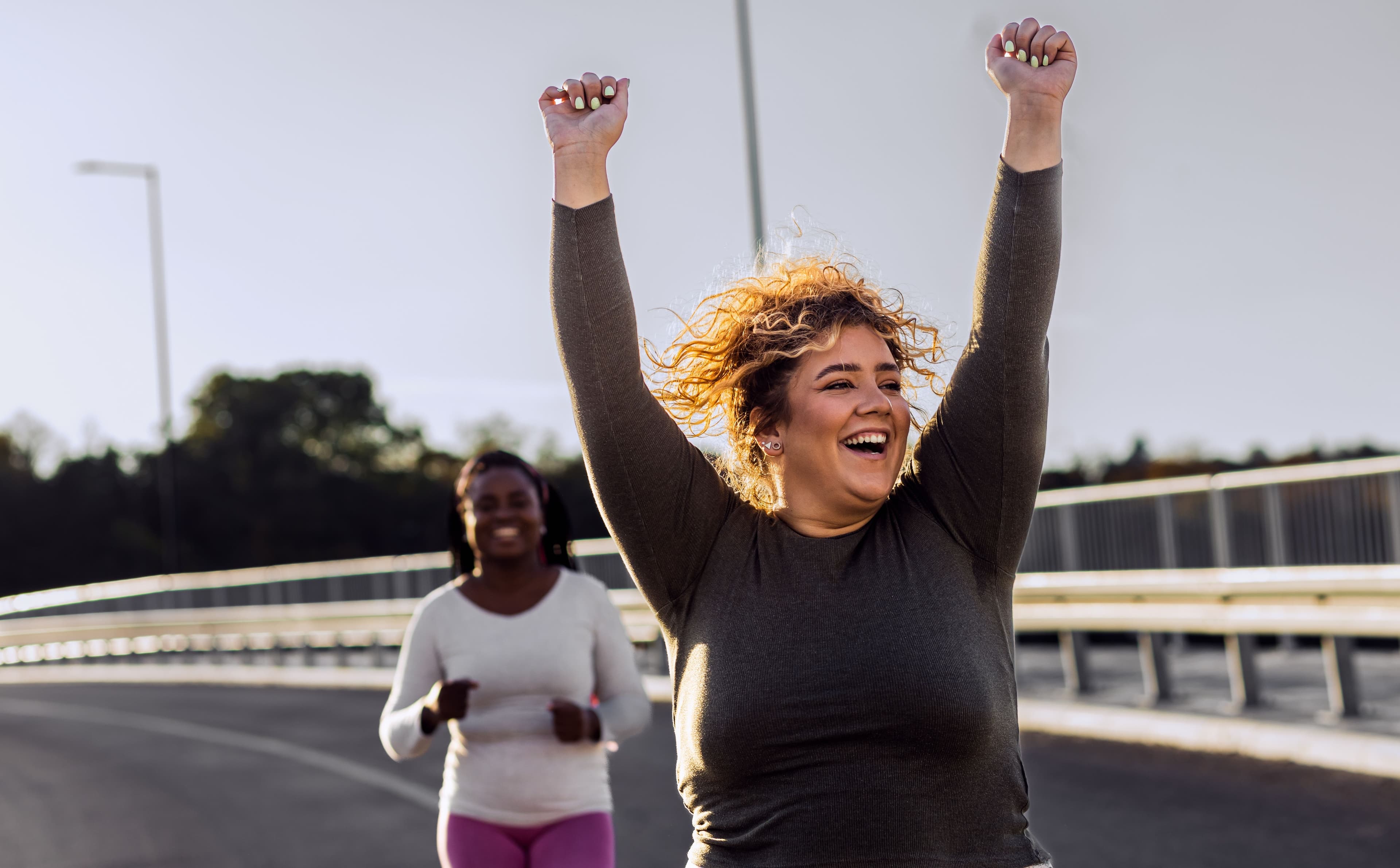 How can weight loss support programmes help people using GLP-1 medications like Mounjaro and Wegovy?